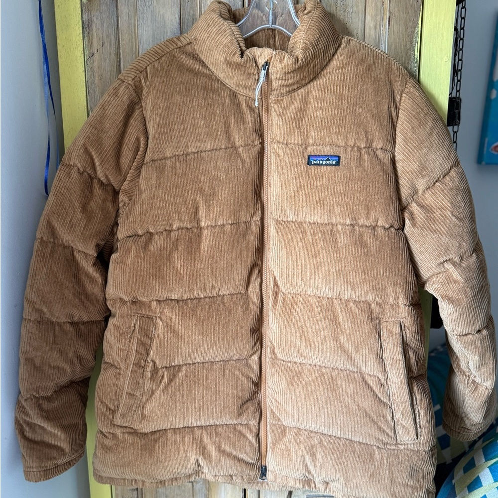 NWOT Patagonia Deer Brown Corduroy Puffer Jacket
